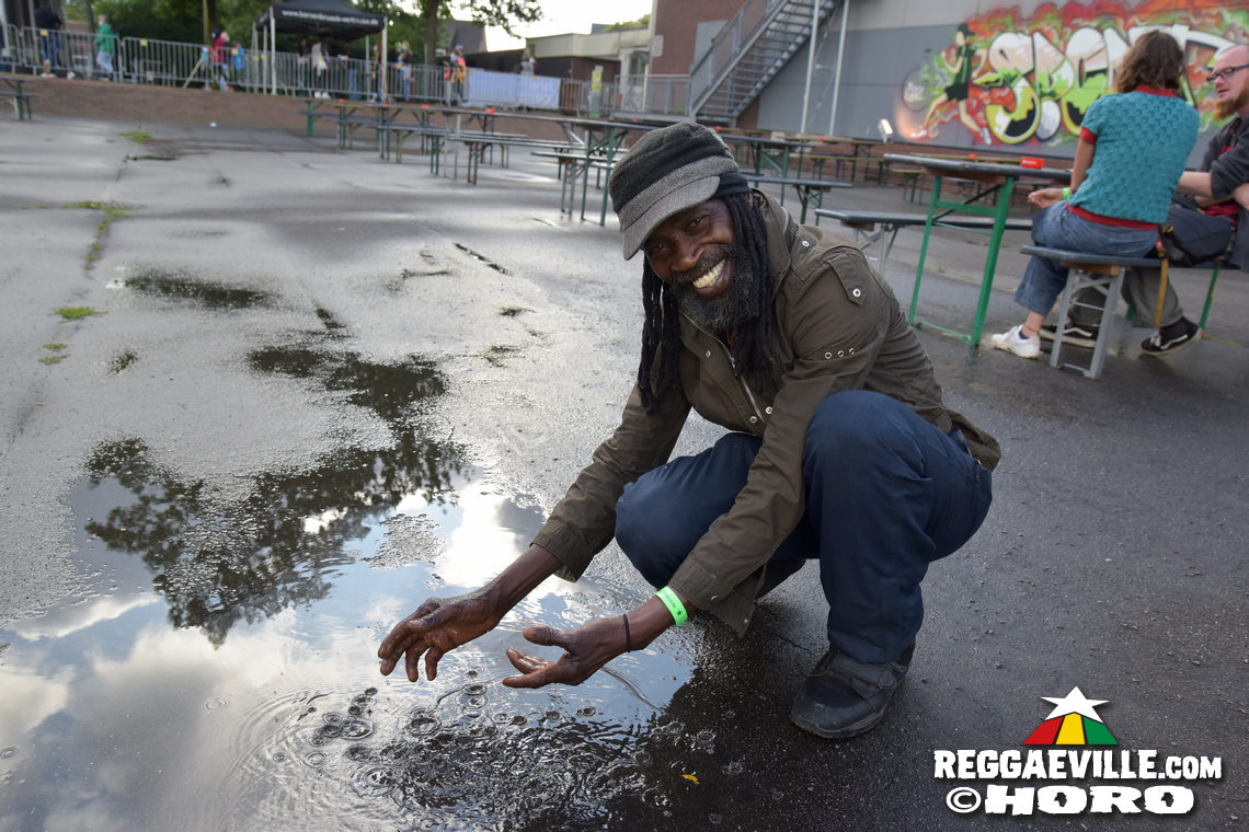 Treesha with Denham Smith & Festival Impressions