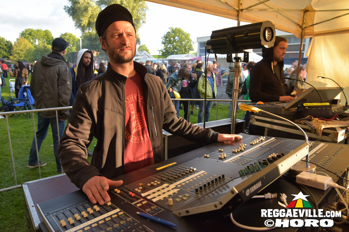 Treesha with Denham Smith & Festival Impressions