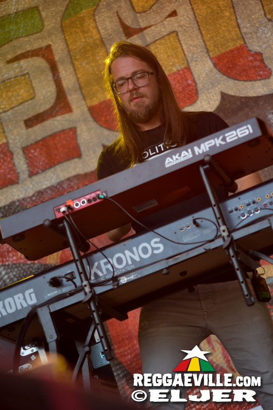 Treesha with Denham Smith & Festival Impressions