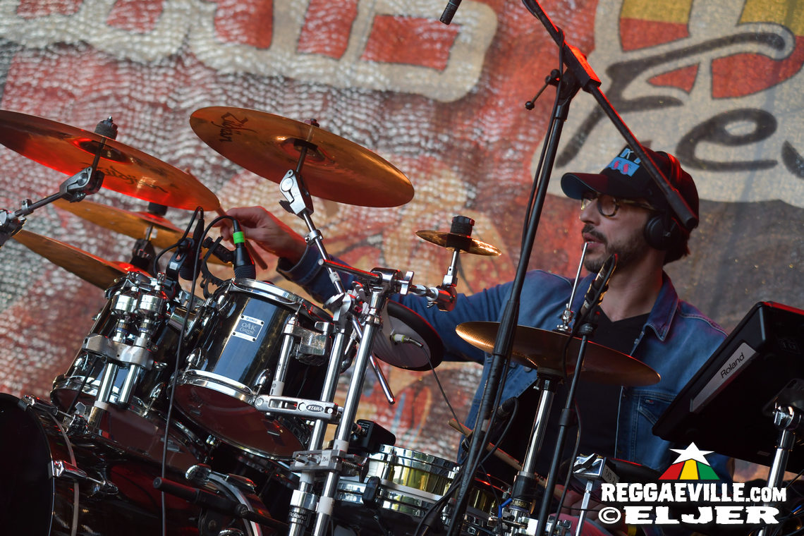 Treesha with Denham Smith & Festival Impressions