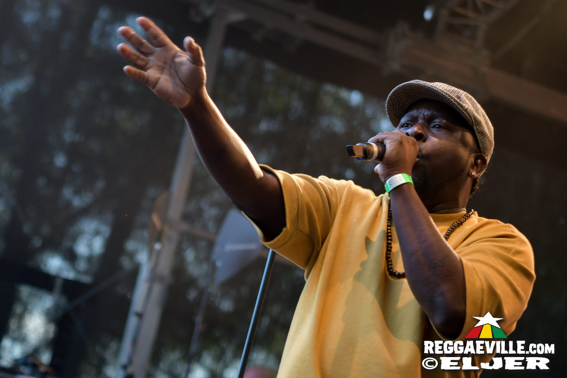 Treesha with Denham Smith & Festival Impressions