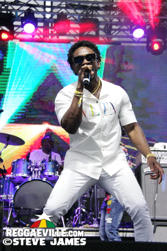 Cham, Mr. Vegas, Christopher Martin, Yaksta