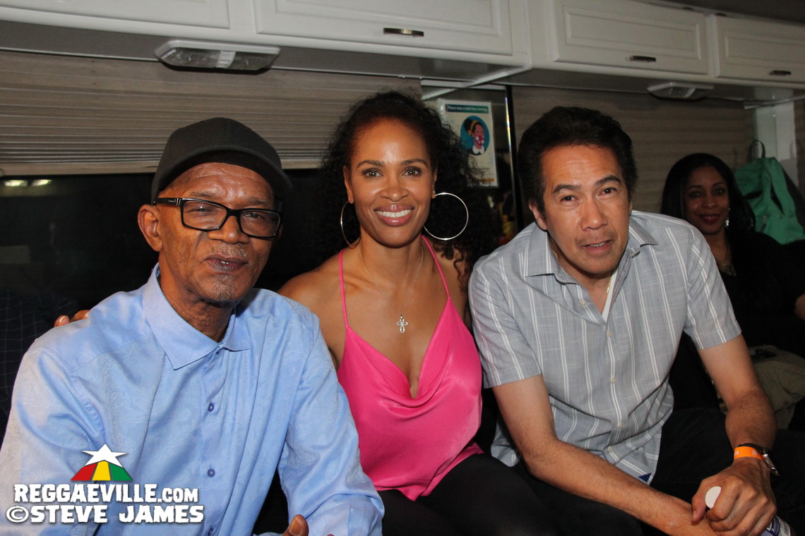 Cham, Mr. Vegas, Christopher Martin, Yaksta