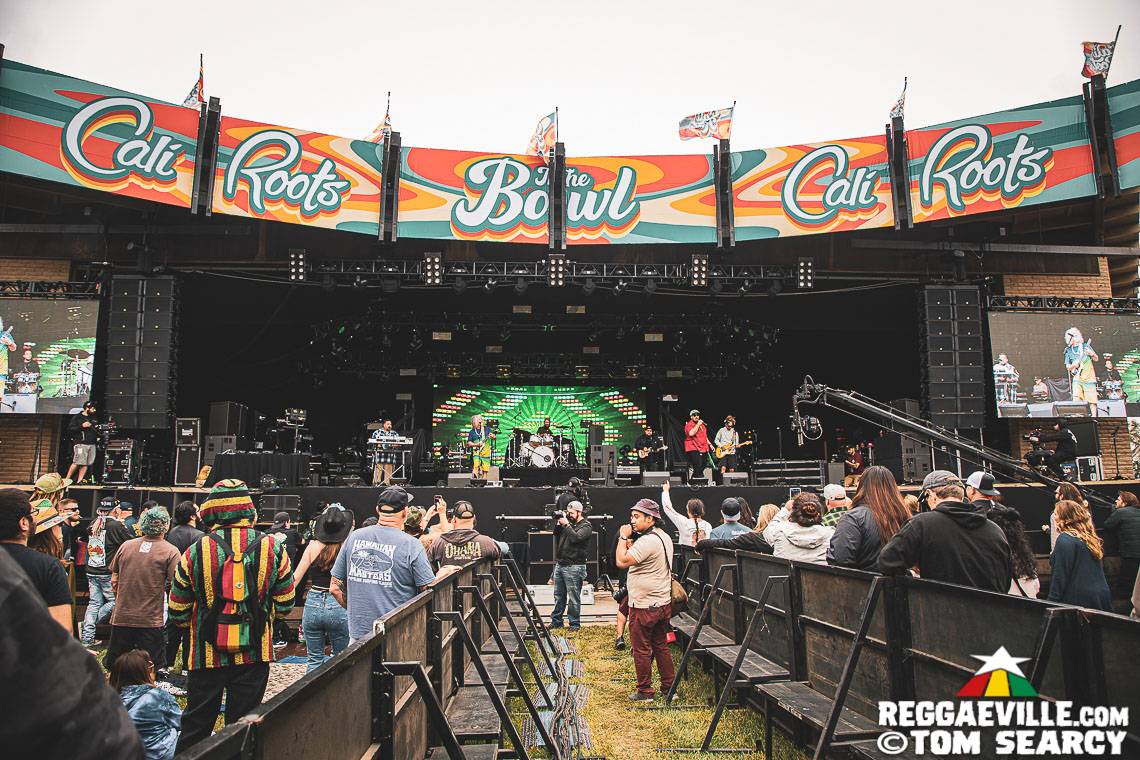 J Boog, Earthkry, Nattali Rize, The Movement, Natural Vibrations
