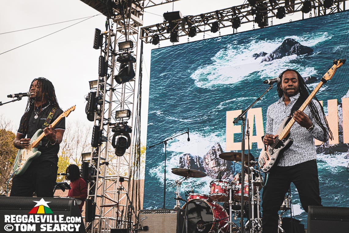 J Boog, Earthkry, Nattali Rize, The Movement, Natural Vibrations