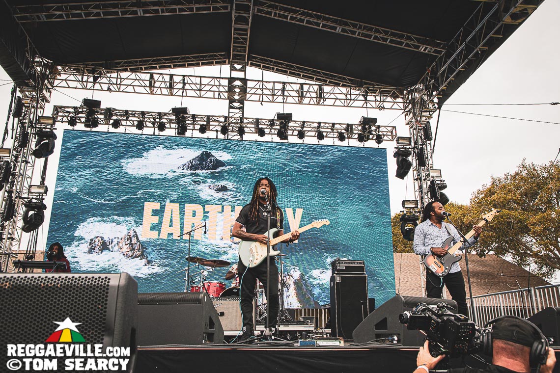 J Boog, Earthkry, Nattali Rize, The Movement, Natural Vibrations