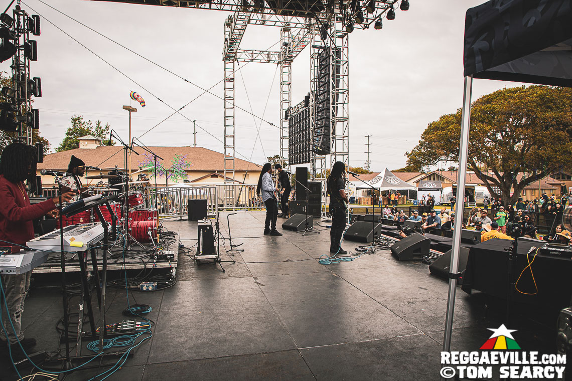 J Boog, Earthkry, Nattali Rize, The Movement, Natural Vibrations