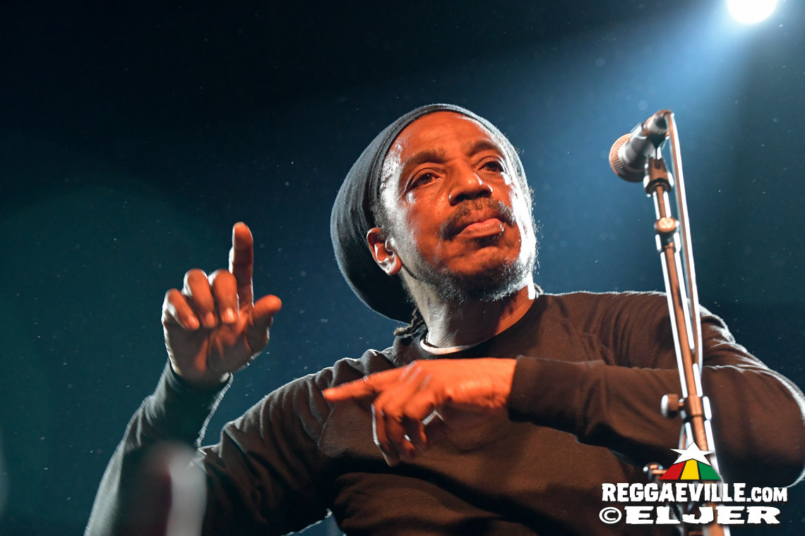 Dreadzone, Carlton Jumel Smith, The Stingers ATX