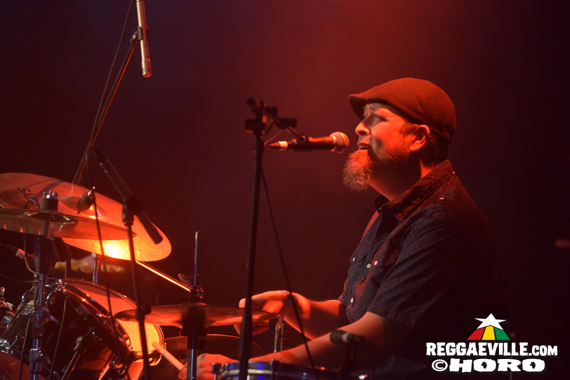 Dreadzone, Carlton Jumel Smith, The Stingers ATX