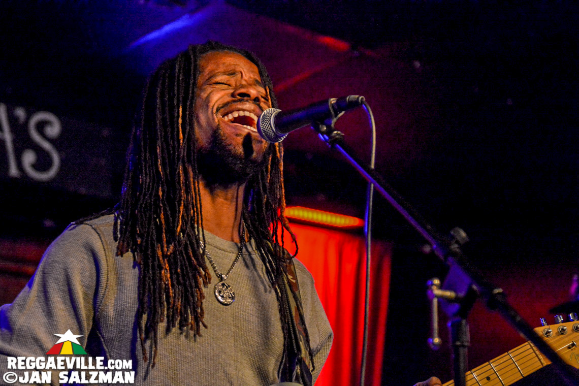 Earthkry, Rik Jam & Janeel Mills