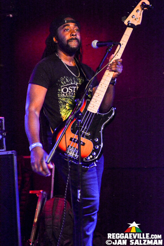 Earthkry, Rik Jam & Janeel Mills