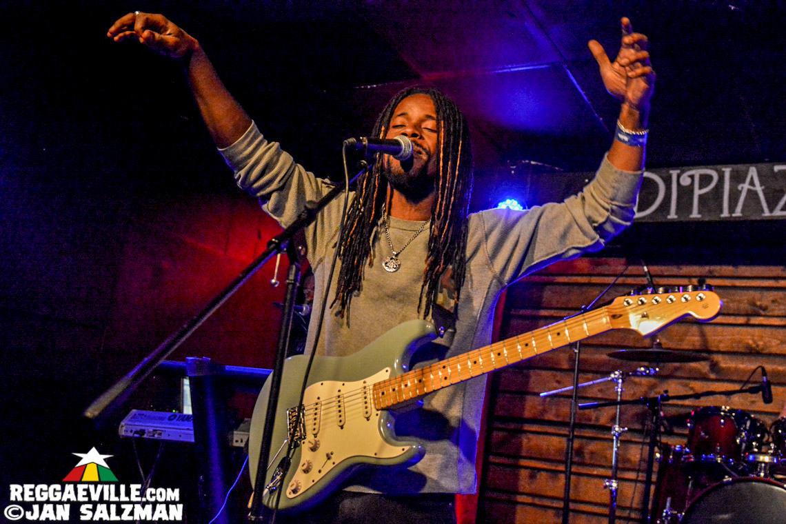 Earthkry, Rik Jam & Janeel Mills