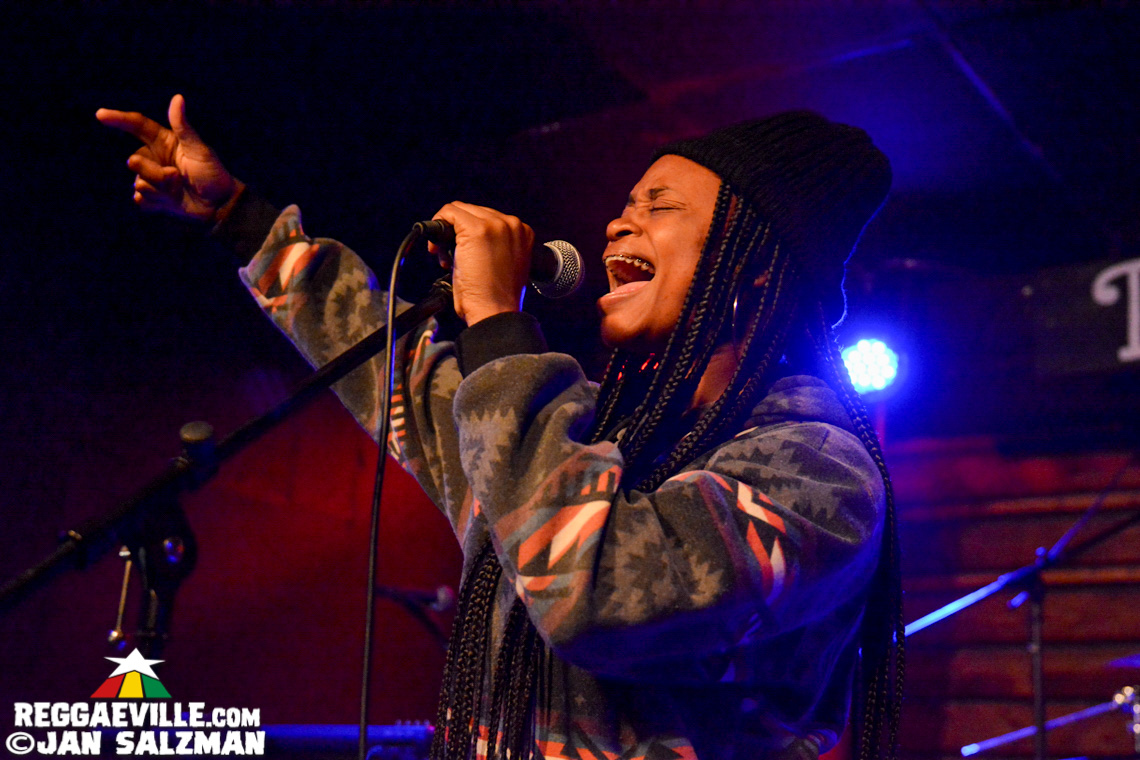 Earthkry, Rik Jam & Janeel Mills