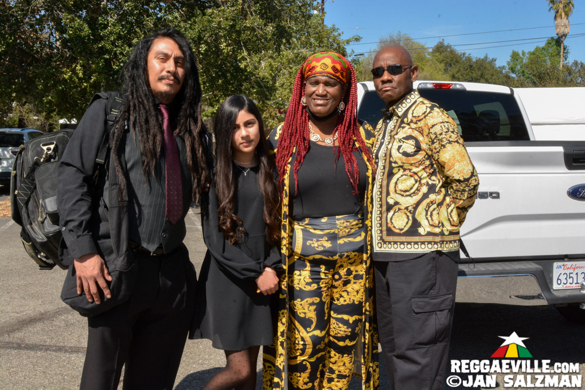 Home Going Ceremony For Garth Dennis