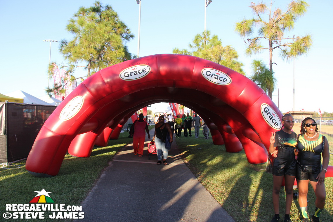 Cham, Mykal Rose, Tarrus Riley, Duane Stephenson, Dean Fraser