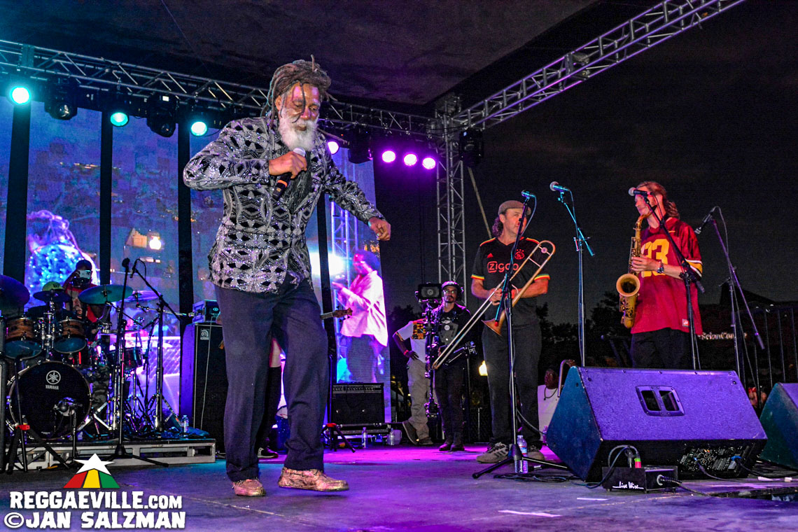 Don Carlos, Mykal Rose