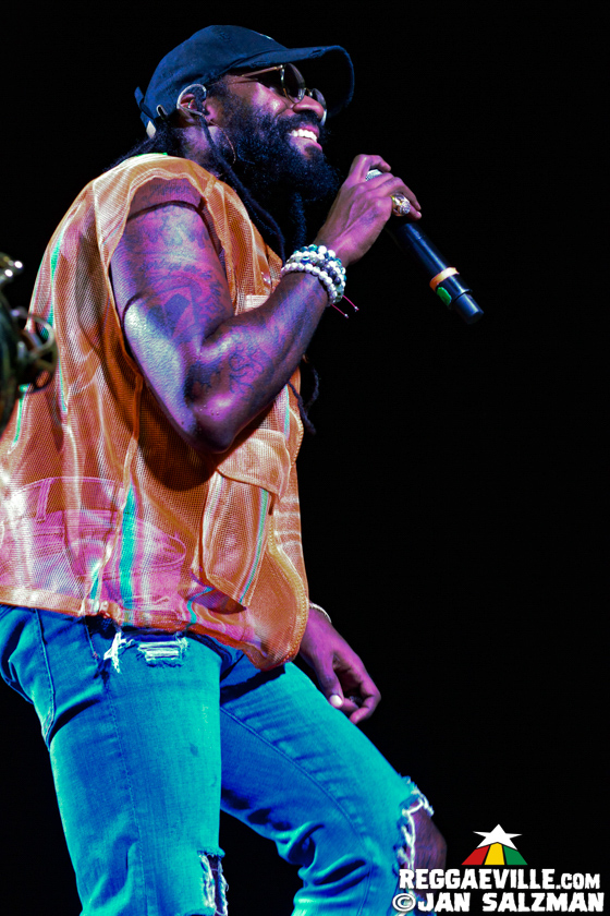 Tarrus Riley, Mr. Vegas