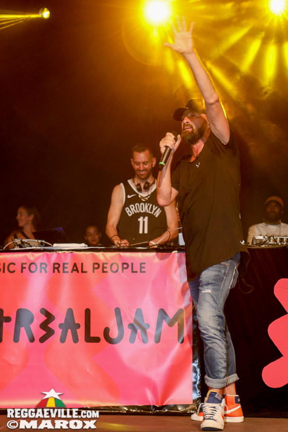 Gentleman, Junior Carl with Bay-C, D4azzy