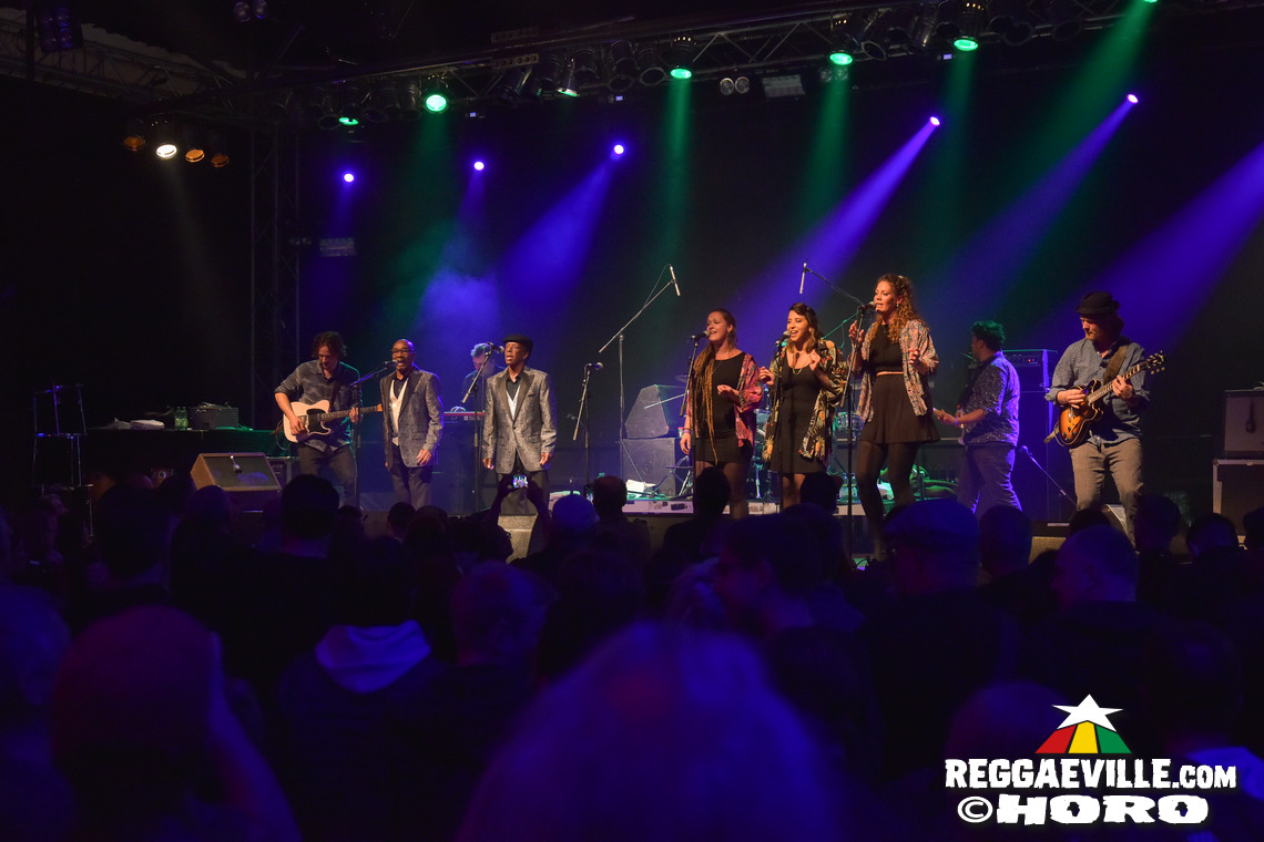 Keith & Tex feat. Rudy Mills with The Steadytones