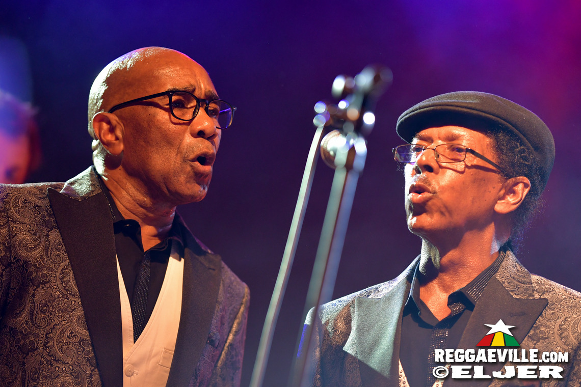 Keith & Tex feat. Rudy Mills with The Steadytones