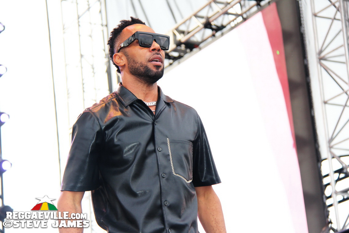 Madhouse Tribute to Dave Kelly