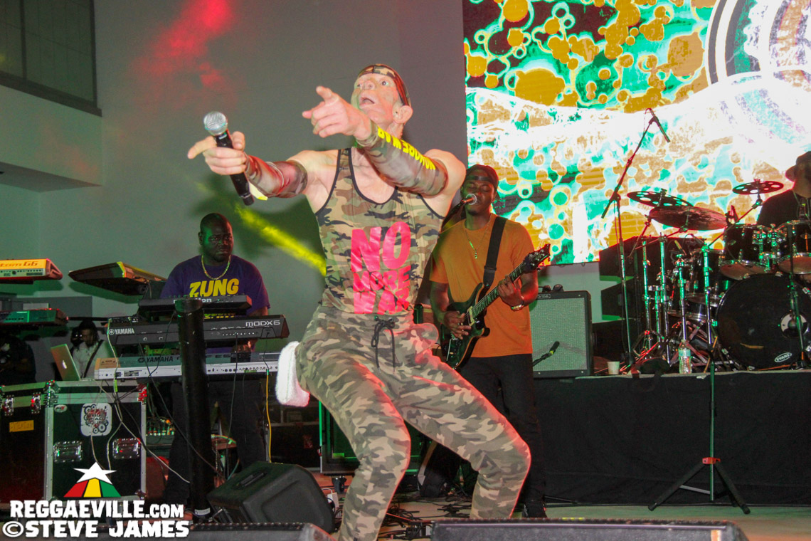 Yellowman & K'reema, Locos Por Juana, Majah Hype