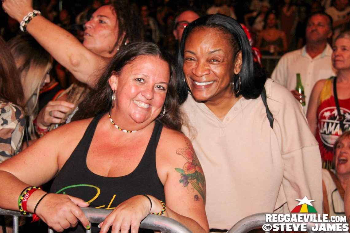 Yellowman & K'reema, Locos Por Juana, Majah Hype