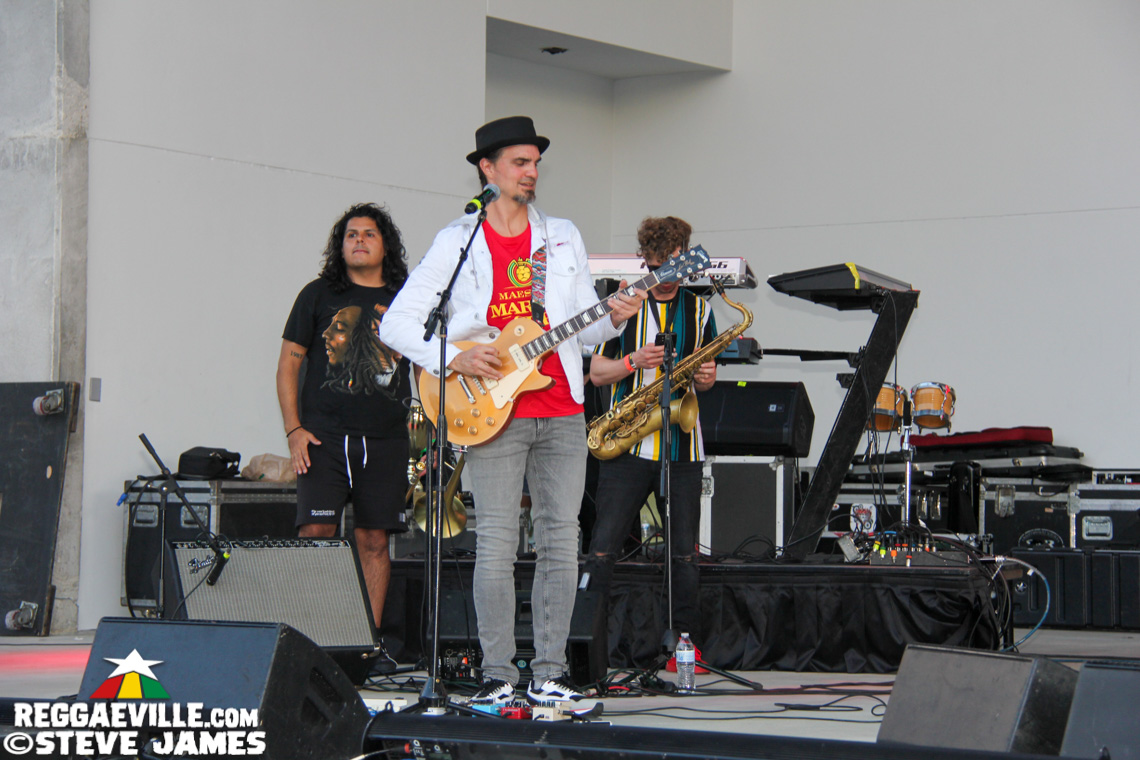 Yellowman & K'reema, Locos Por Juana, Majah Hype