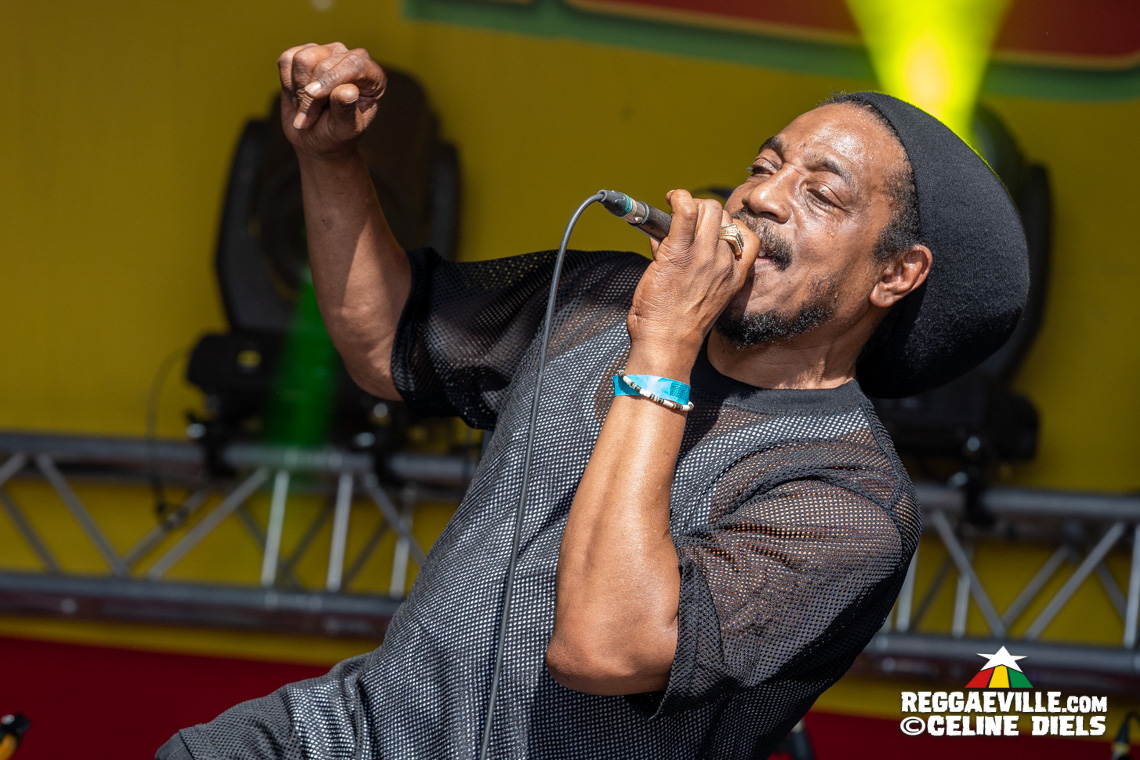 Katchafire, Earl Sixteen