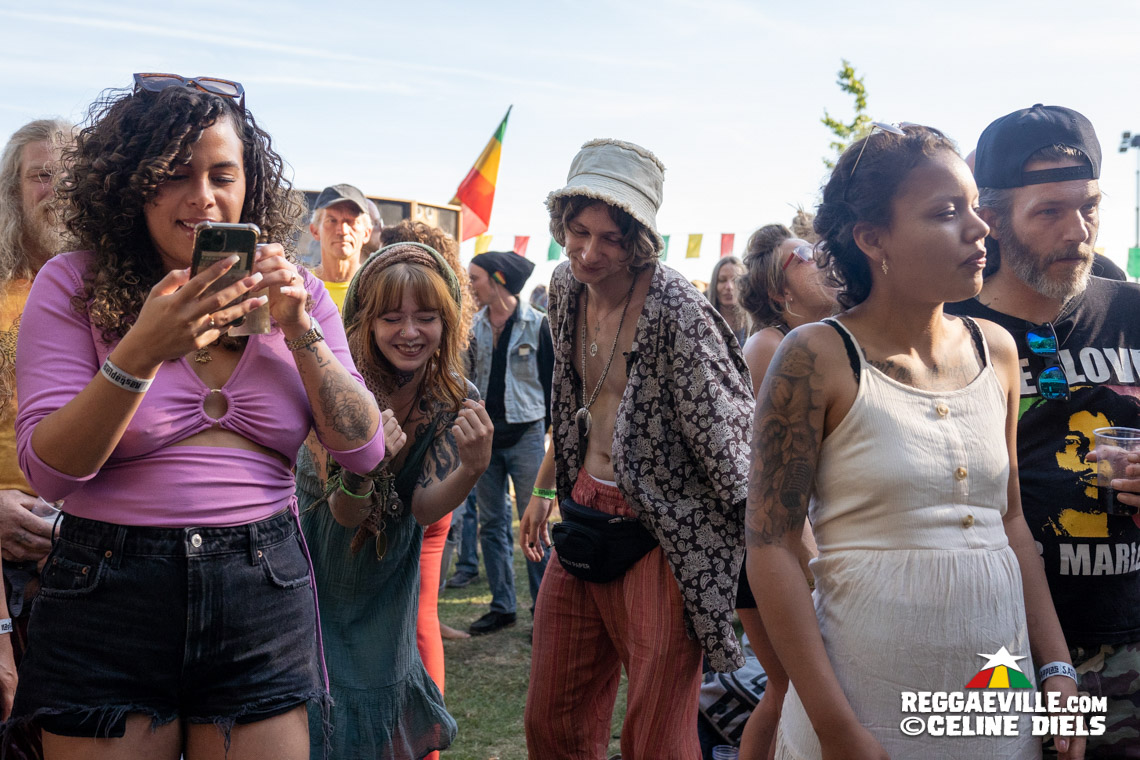 Katchafire, Earl Sixteen