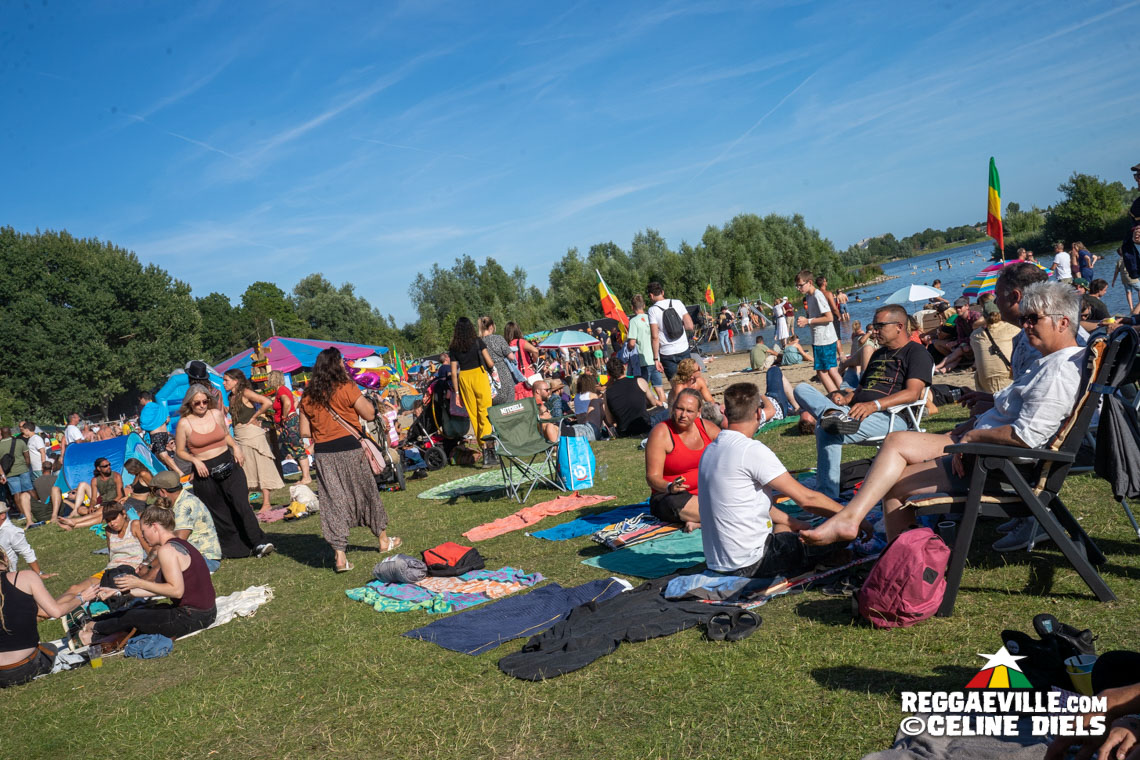 Katchafire, Earl Sixteen