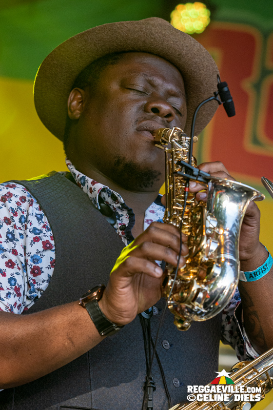 Katchafire, Earl Sixteen