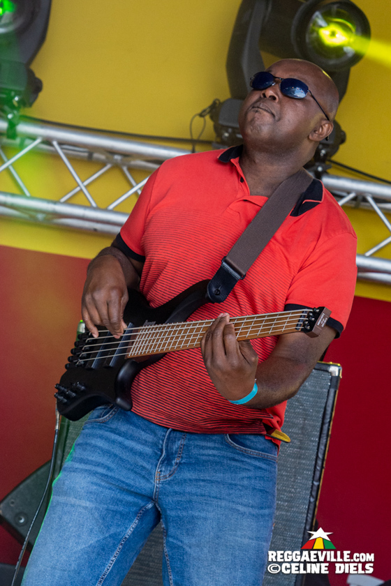 Katchafire, Earl Sixteen