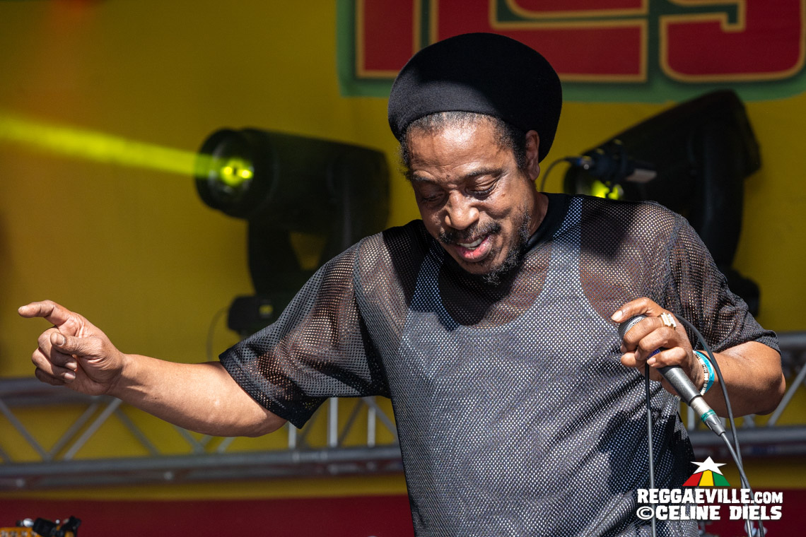 Katchafire, Earl Sixteen