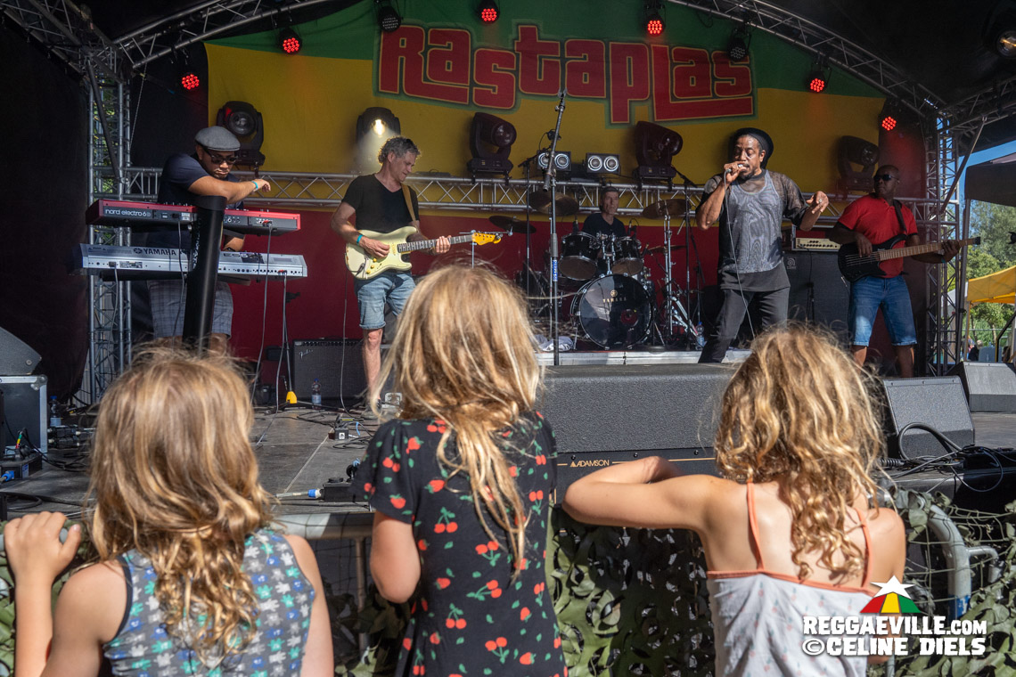 Katchafire, Earl Sixteen