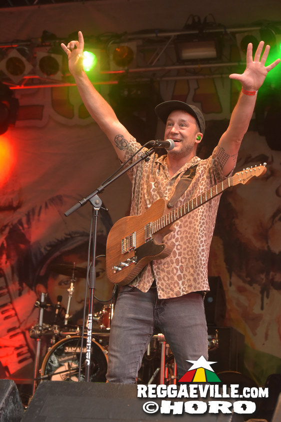 Mellow Mood, Jamaram meets Jahcoustix, Anthony Locks