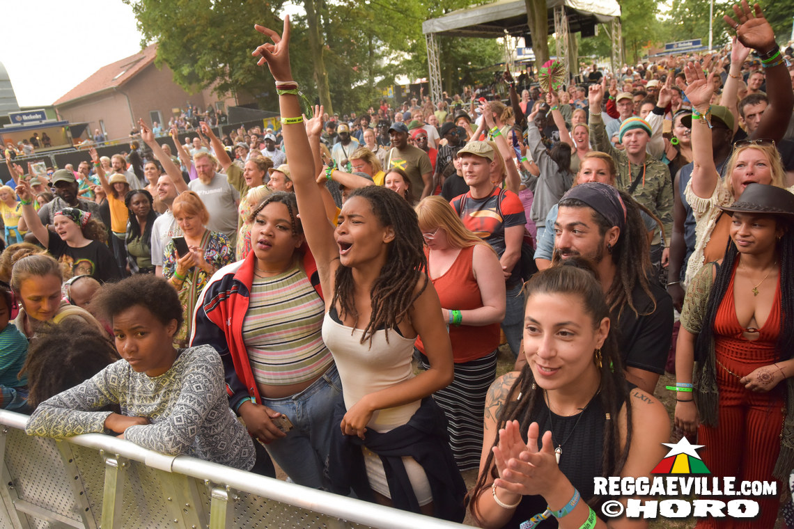 Mellow Mood, Jamaram meets Jahcoustix, Anthony Locks