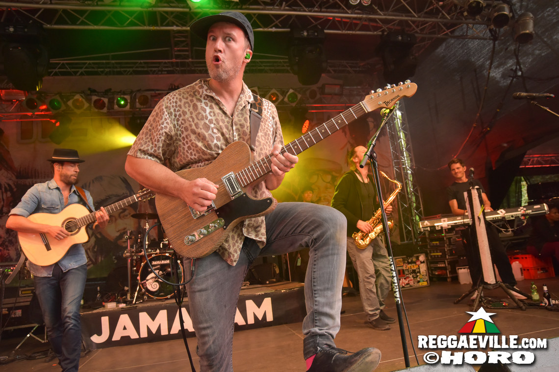 Mellow Mood, Jamaram meets Jahcoustix, Anthony Locks