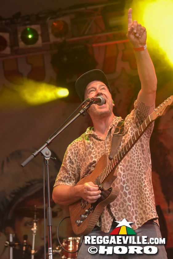 Mellow Mood, Jamaram meets Jahcoustix, Anthony Locks