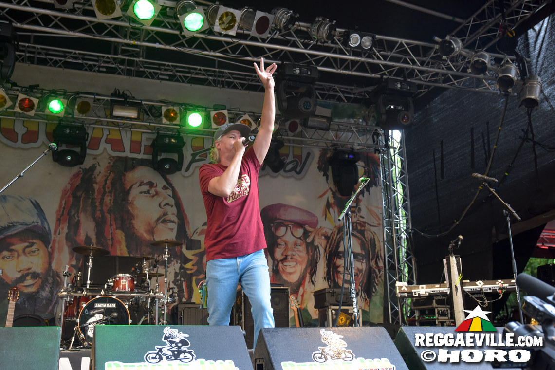 Mellow Mood, Jamaram meets Jahcoustix, Anthony Locks