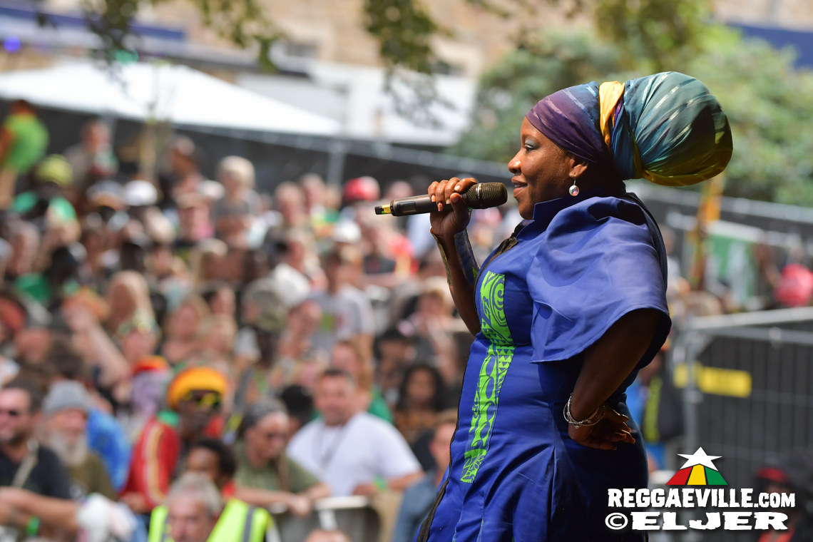 Queen Omega, Clinton Fearon, Turbulence