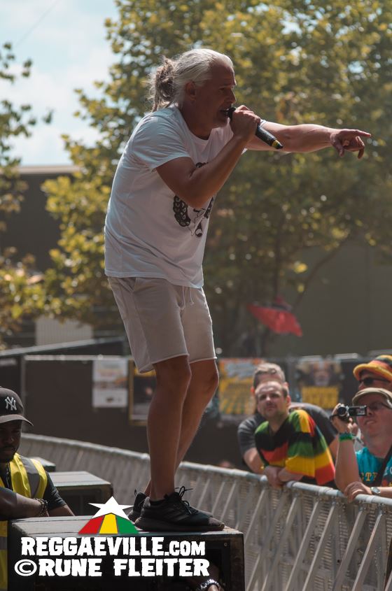 Ganjaman, Kingseyes, Irie Miah & The Massive Vibes