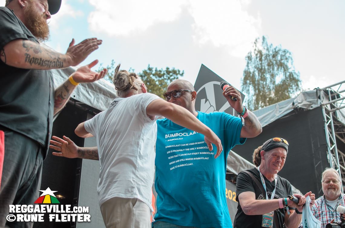 Ganjaman, Kingseyes, Irie Miah & The Massive Vibes