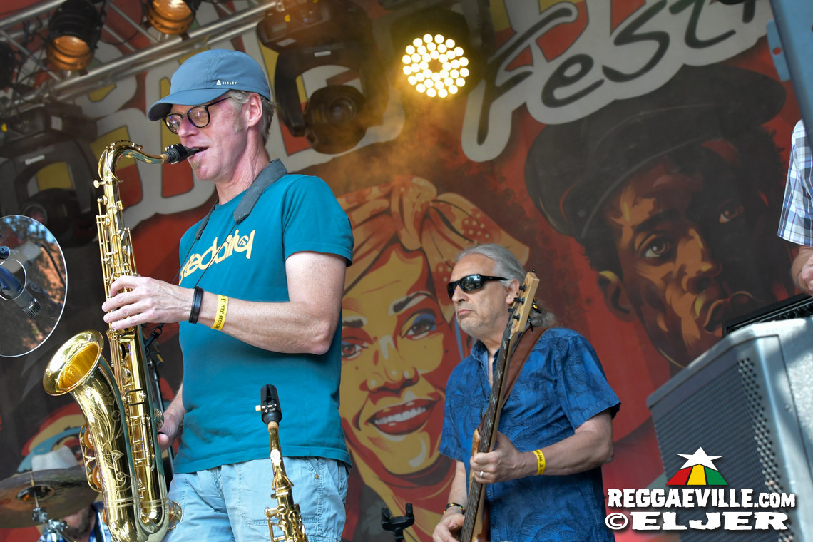 Ganjaman, Kingseyes, Irie Miah & The Massive Vibes