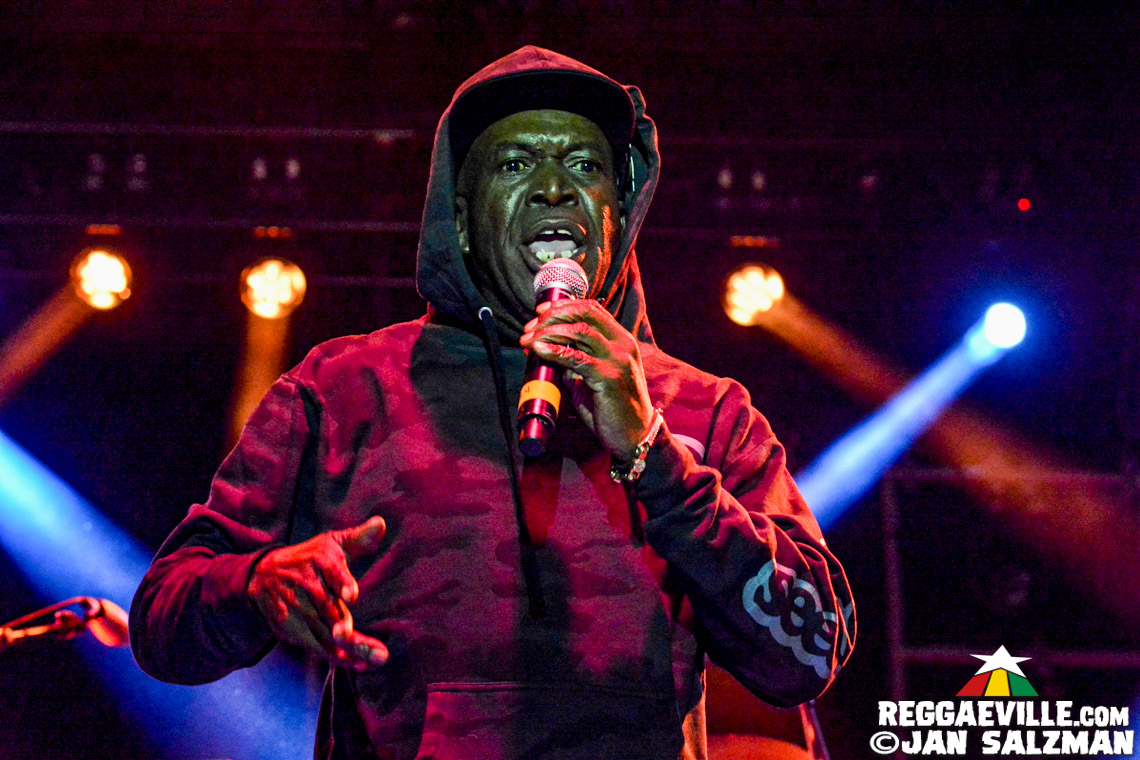Barrington Levy, Steel Pulse