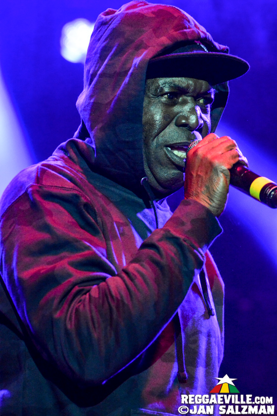 Barrington Levy, Steel Pulse