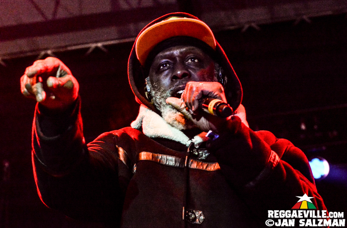 Barrington Levy, Steel Pulse