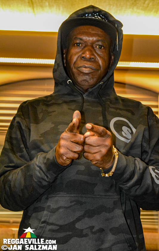 Barrington Levy, Steel Pulse