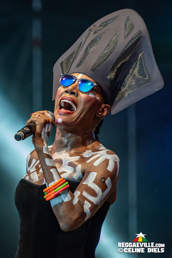 Grace Jones, Etana