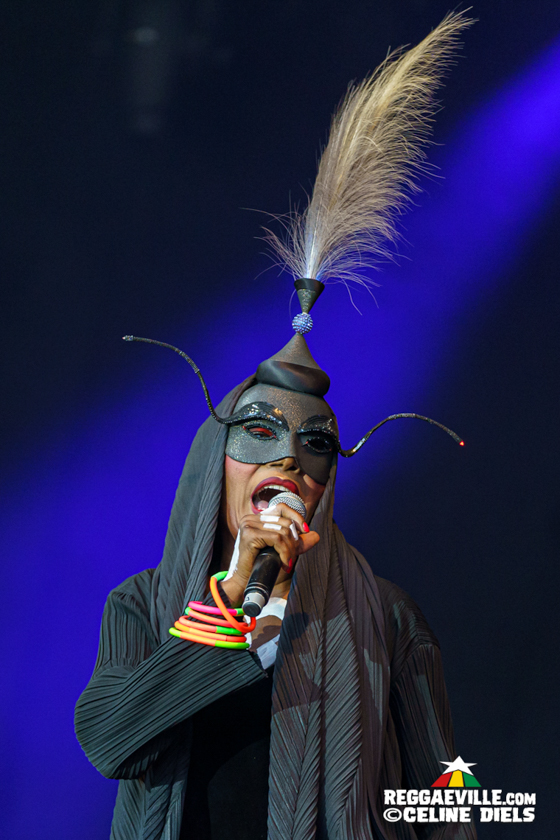 Grace Jones, Etana